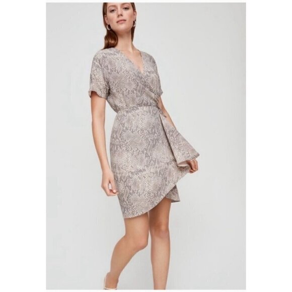 Aritzia Babaton Wallace Animal Print Wrap Mini Dress Size Small Short sleeve - Picture 10 of 12